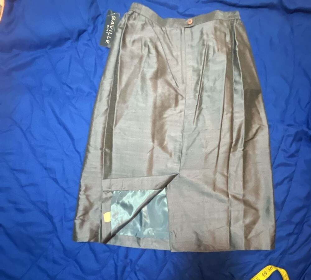 Saville Suit Women's 100% Silk Gray Skirt Suit Set Size 12 - Picture 16 of 16